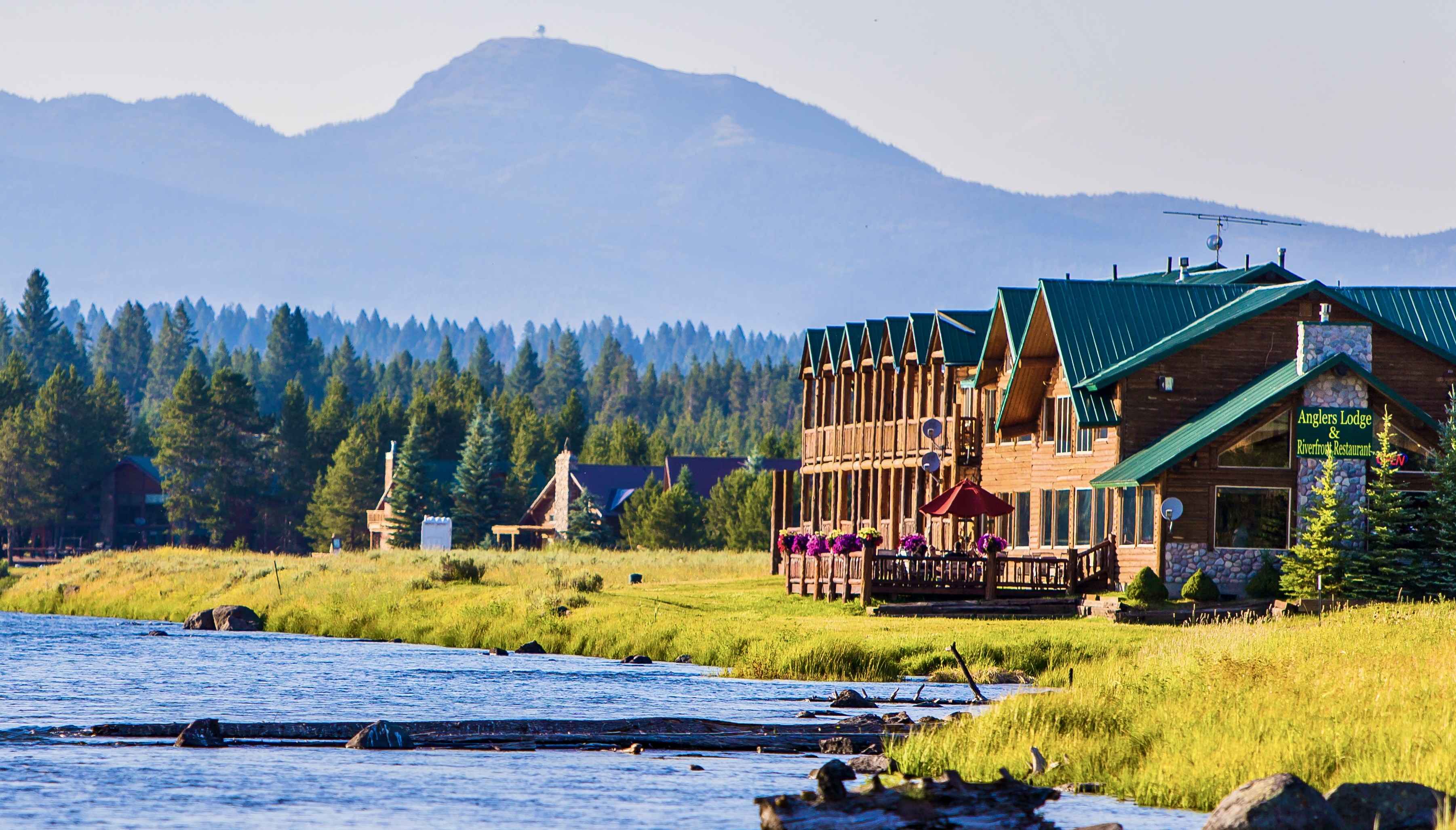 Angler's Lodge Riverfront Restaurant - Things to do in Island Park