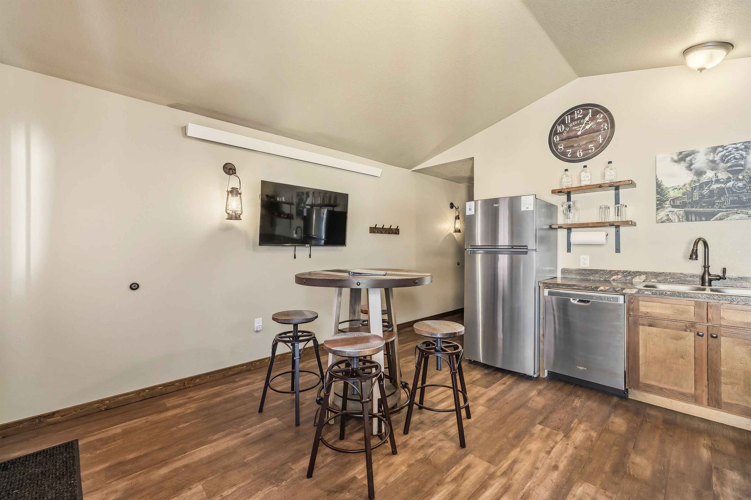 Rail Station Cabin gallery image