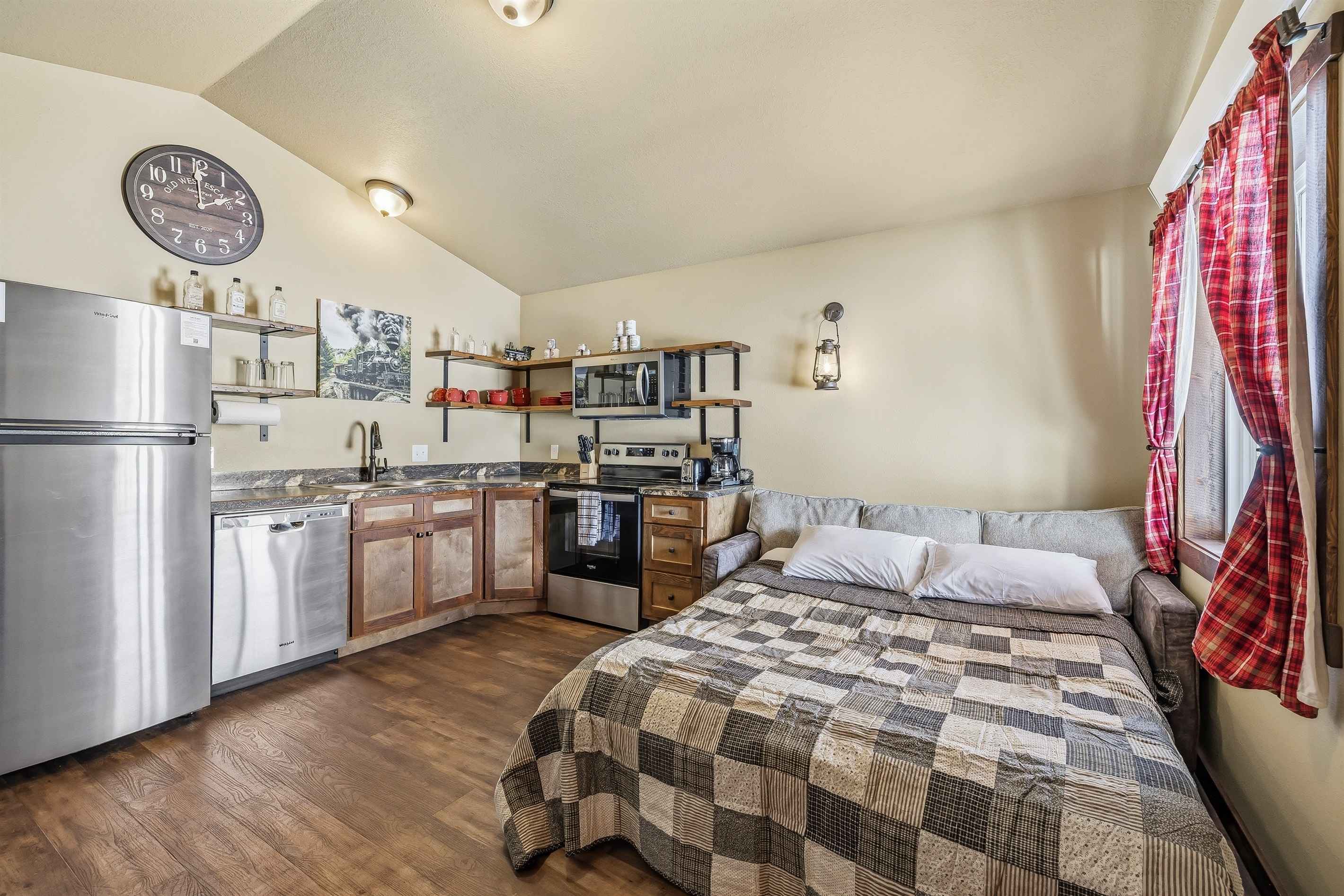 Rail Station Cabin gallery image