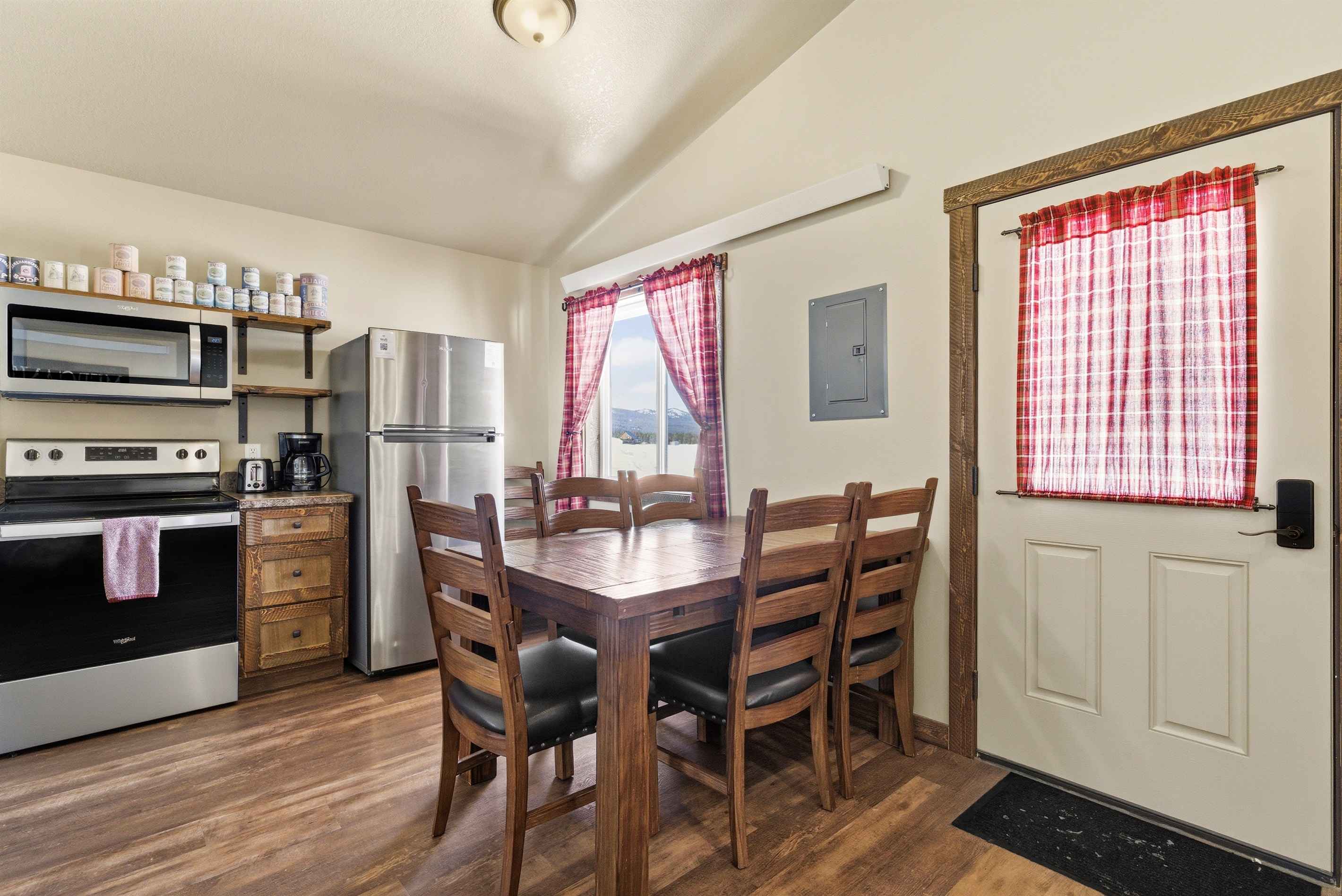 Mercantile Cabin gallery image