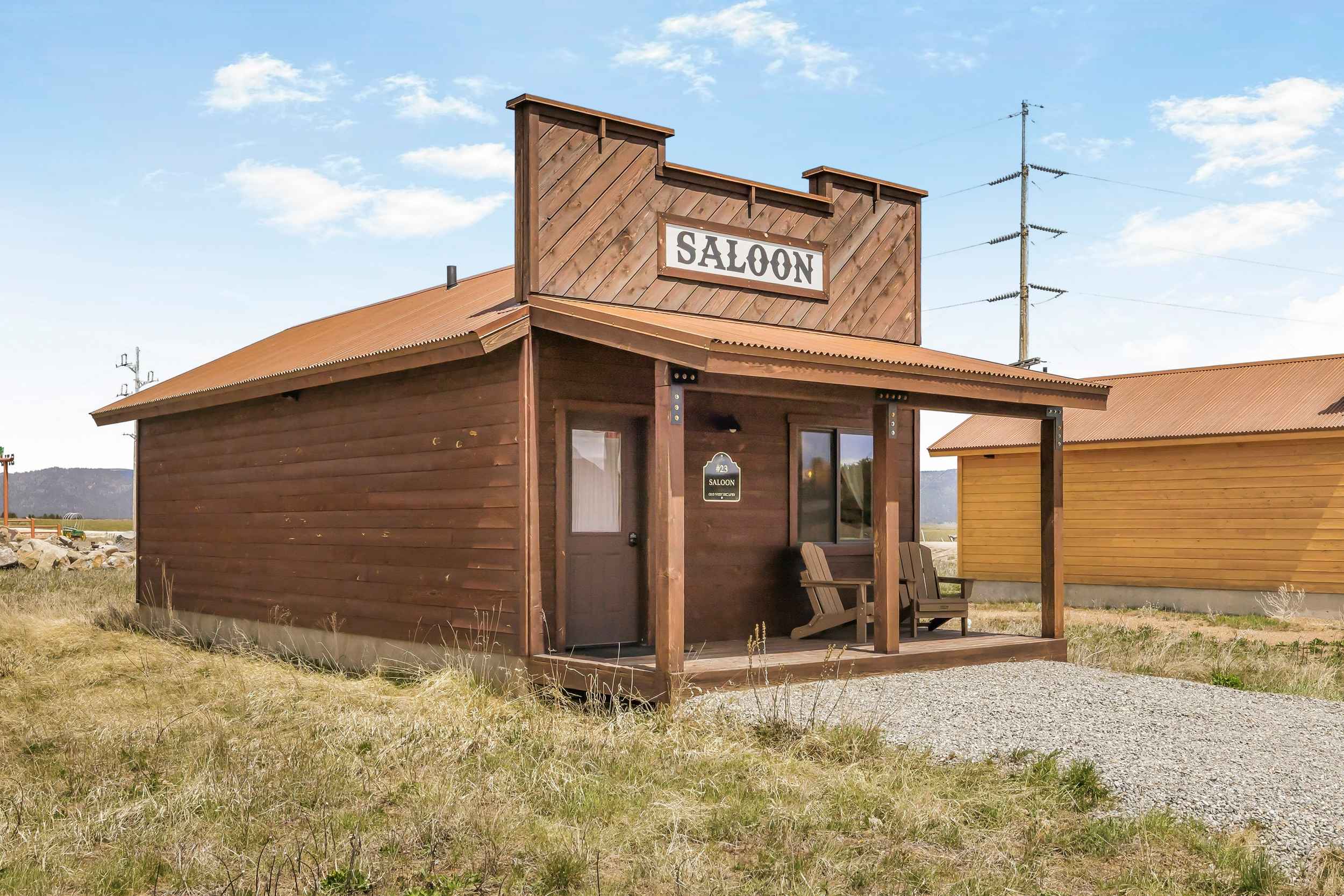 Saloon Cabin gallery image