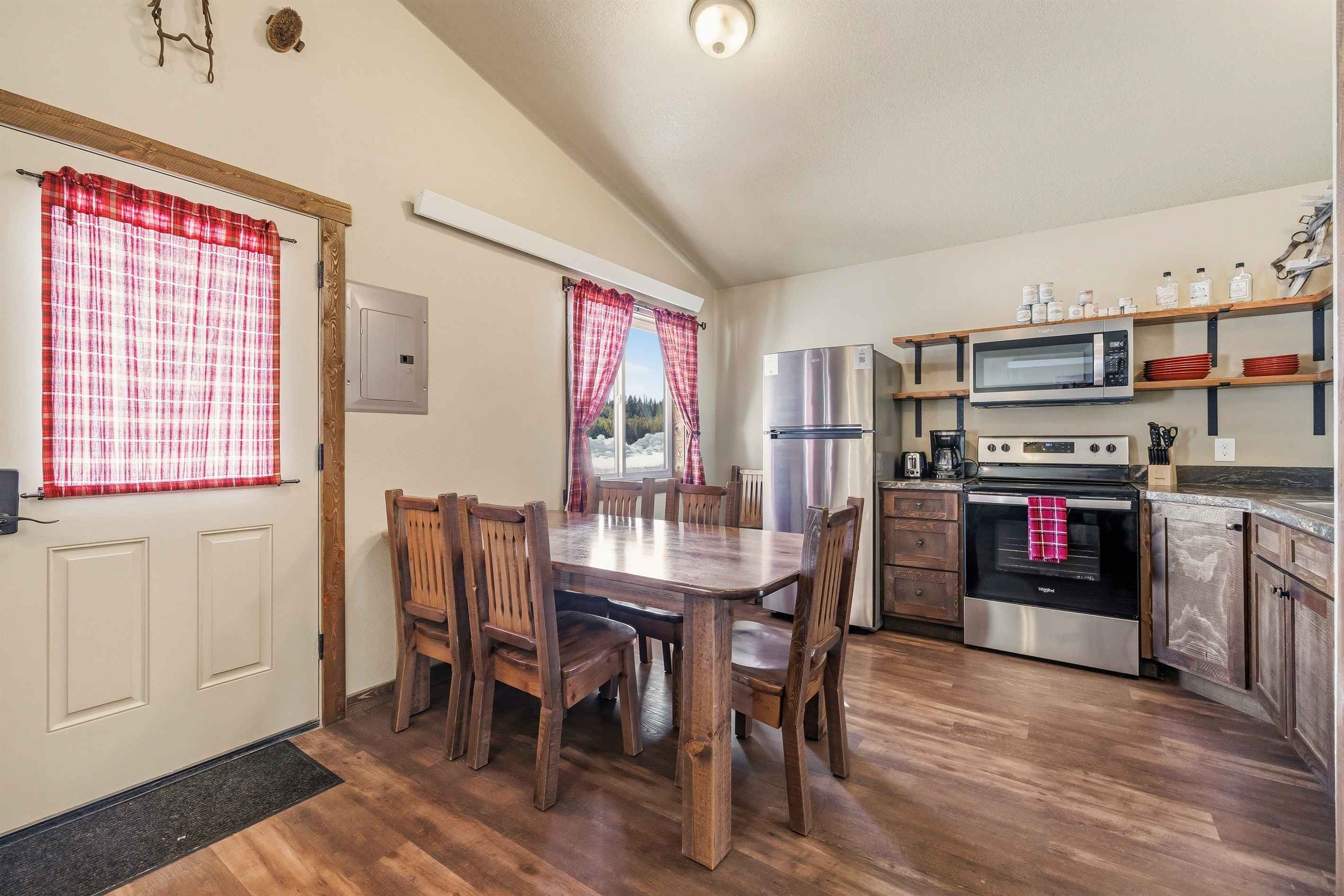 Livery Stable Cabin gallery image