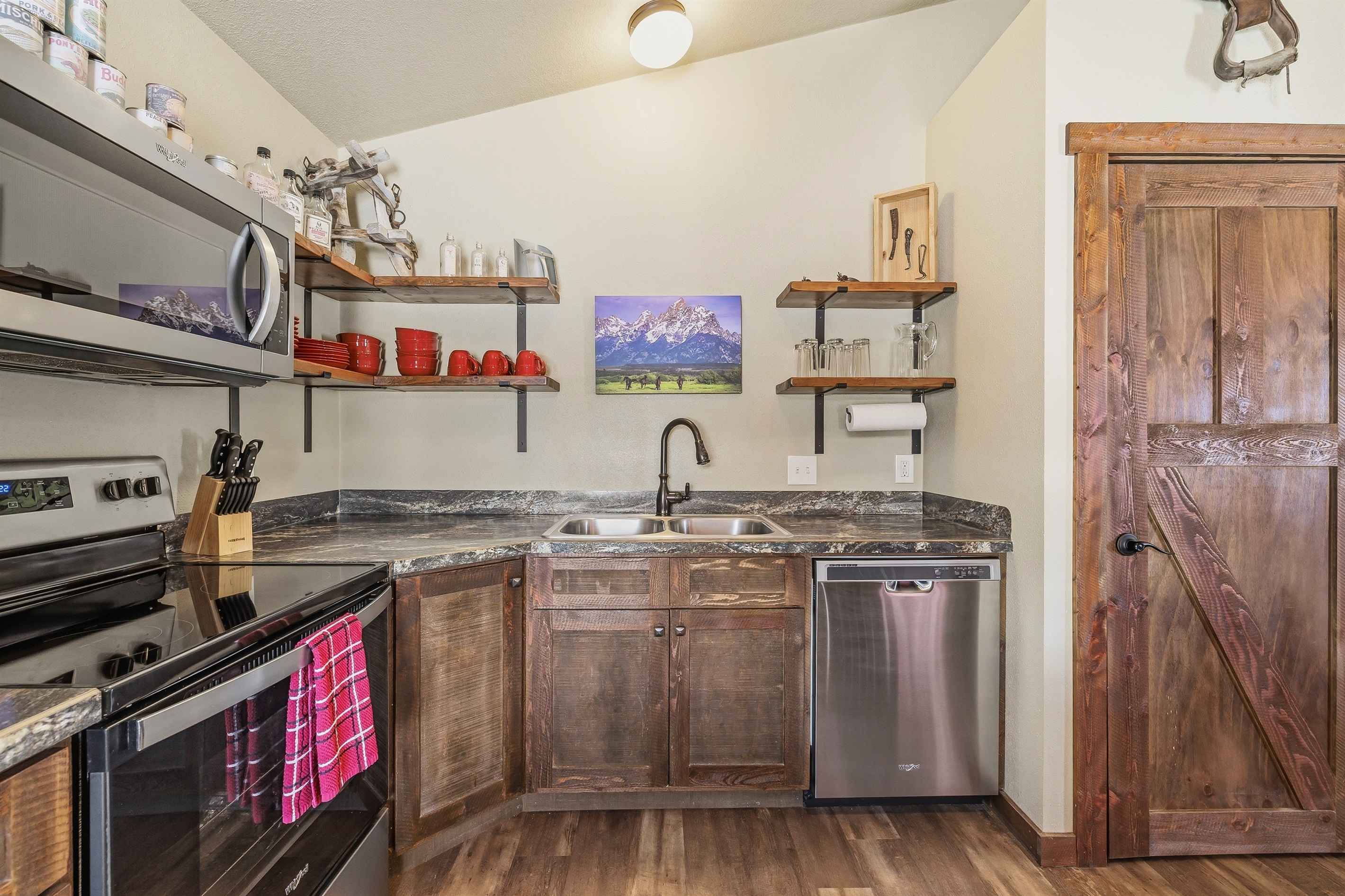 Livery Stable Cabin gallery image