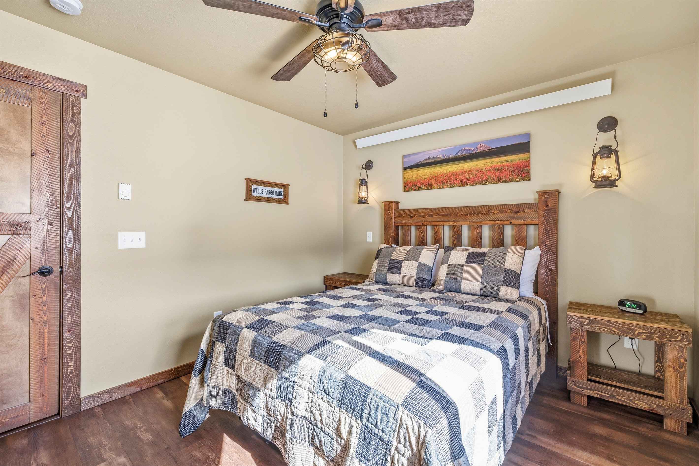 Bank Cabin gallery image
