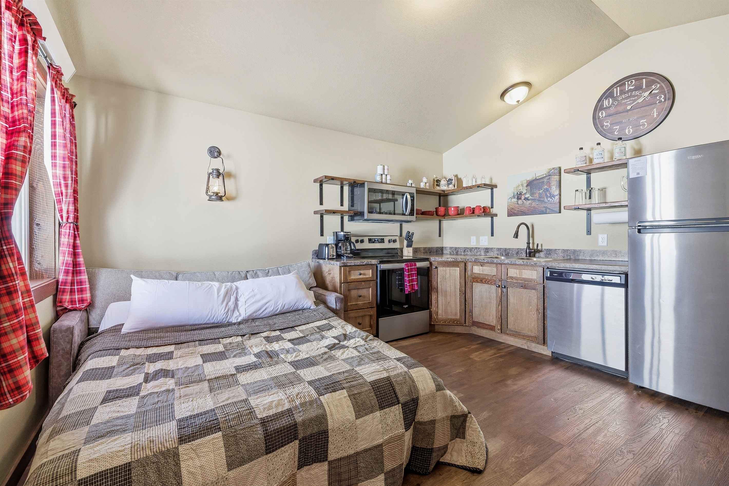Bank Cabin gallery image